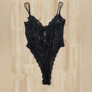 Gold Label Victoria's Secret black lace teddy